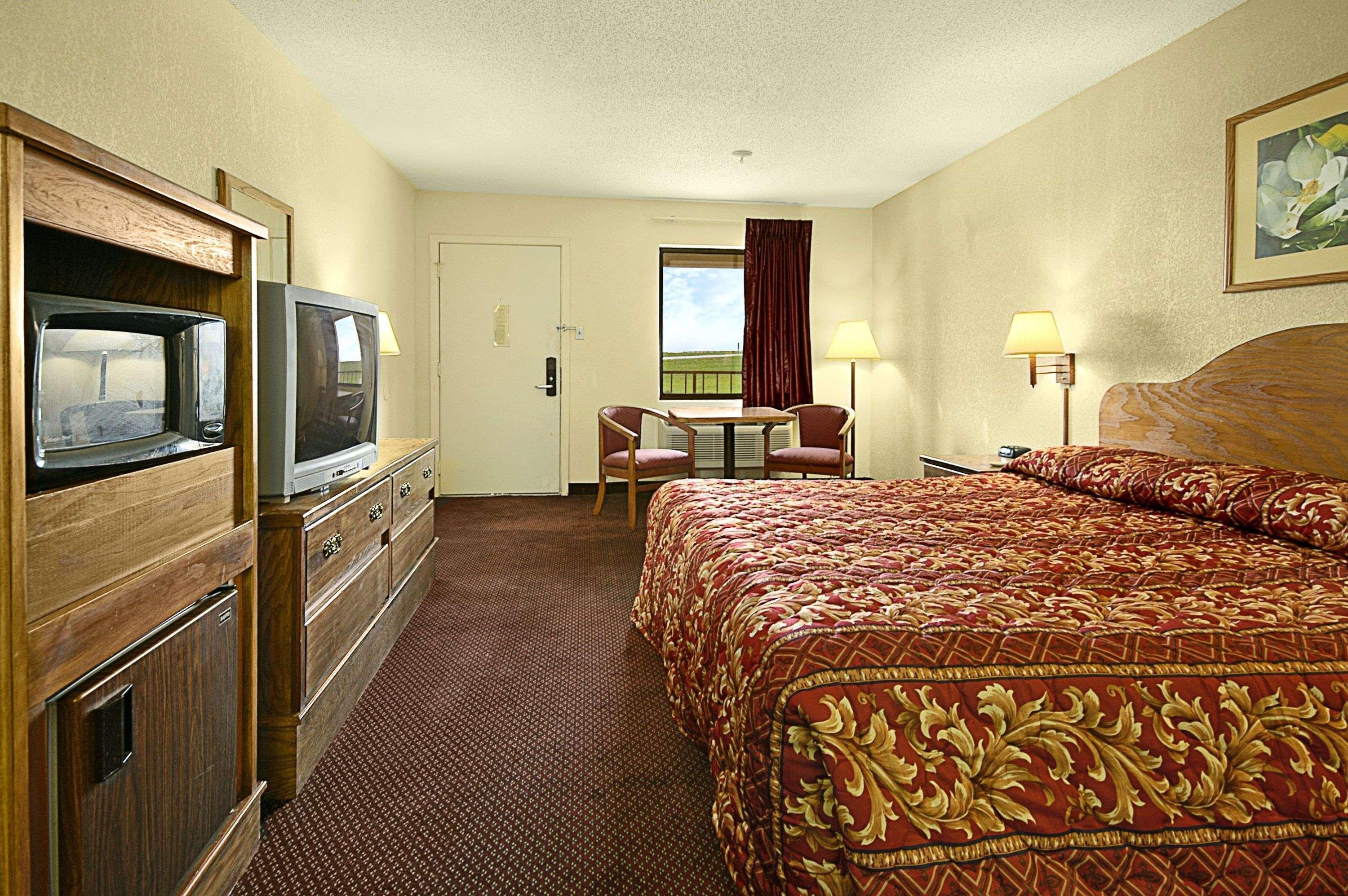 Super 8 By Wyndham Rayville Room photo